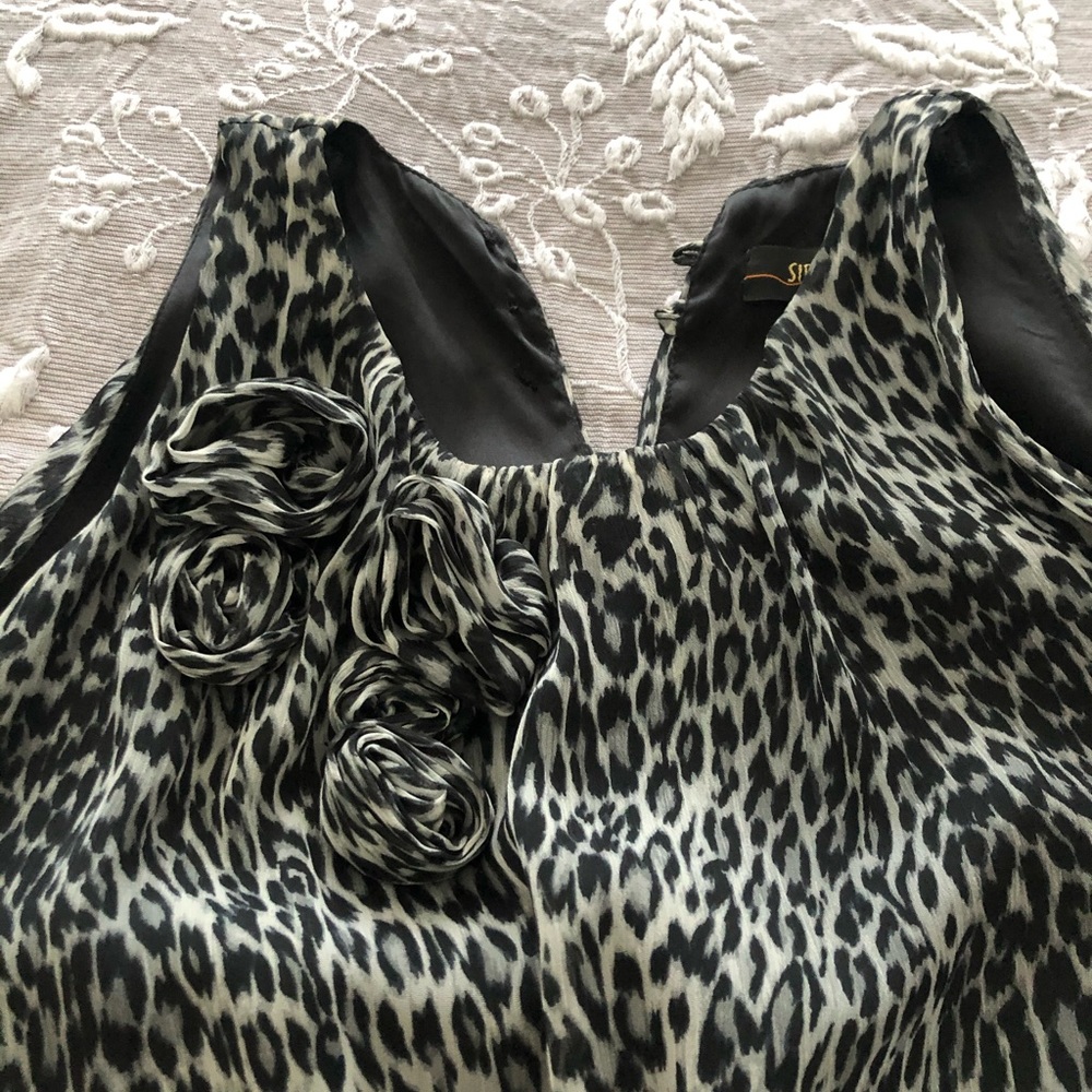 Ladies summer dress